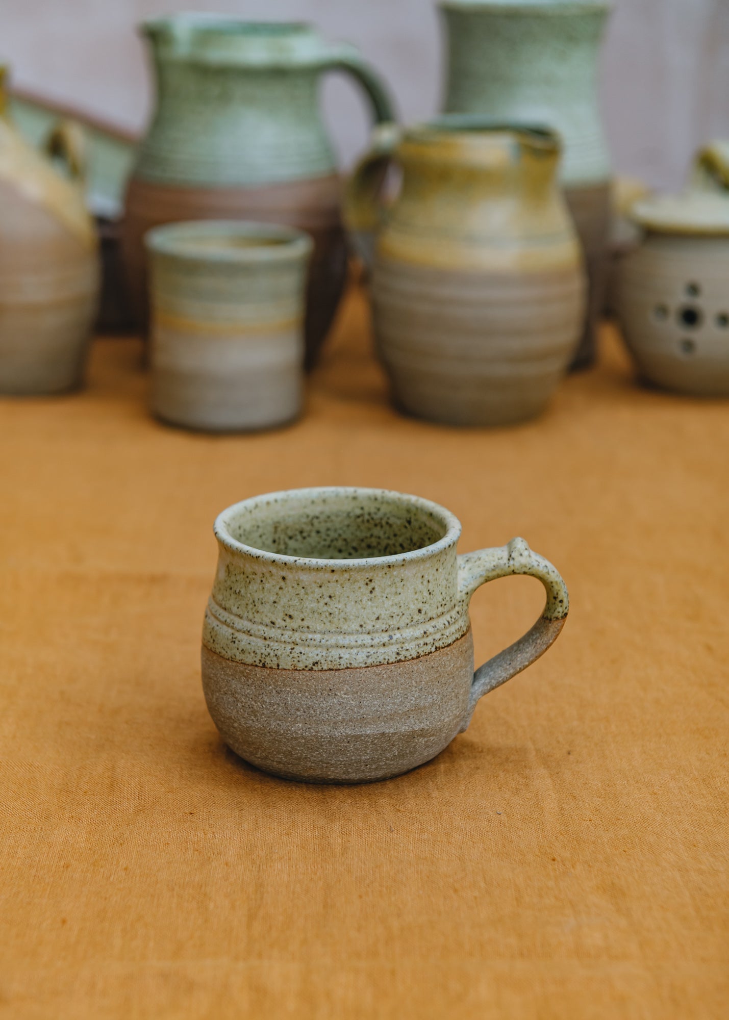Stoneware Round Mug