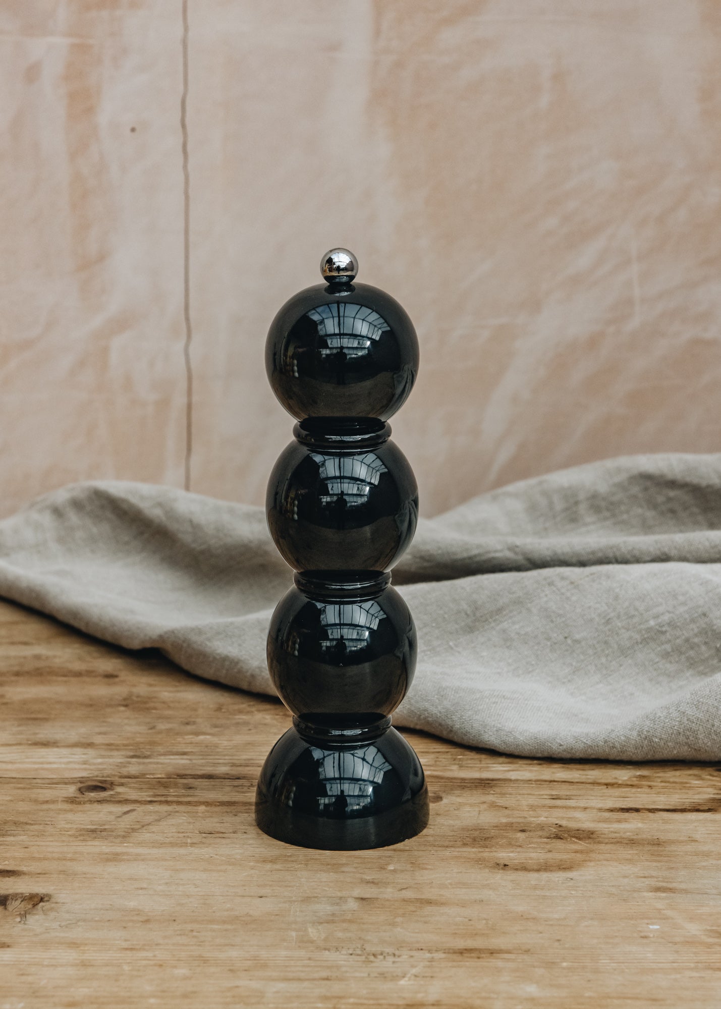 Addison Ross Salt or Pepper Mill in Black