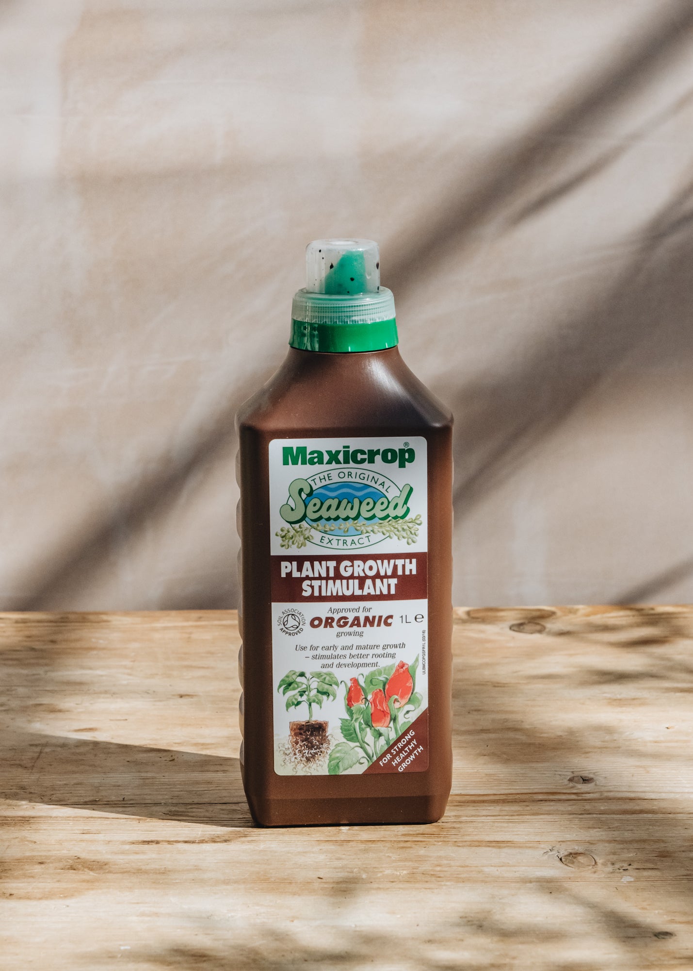 Maxicrop Organic Seaweed Extract Liquid Plant Feed – Burford Garden Co.