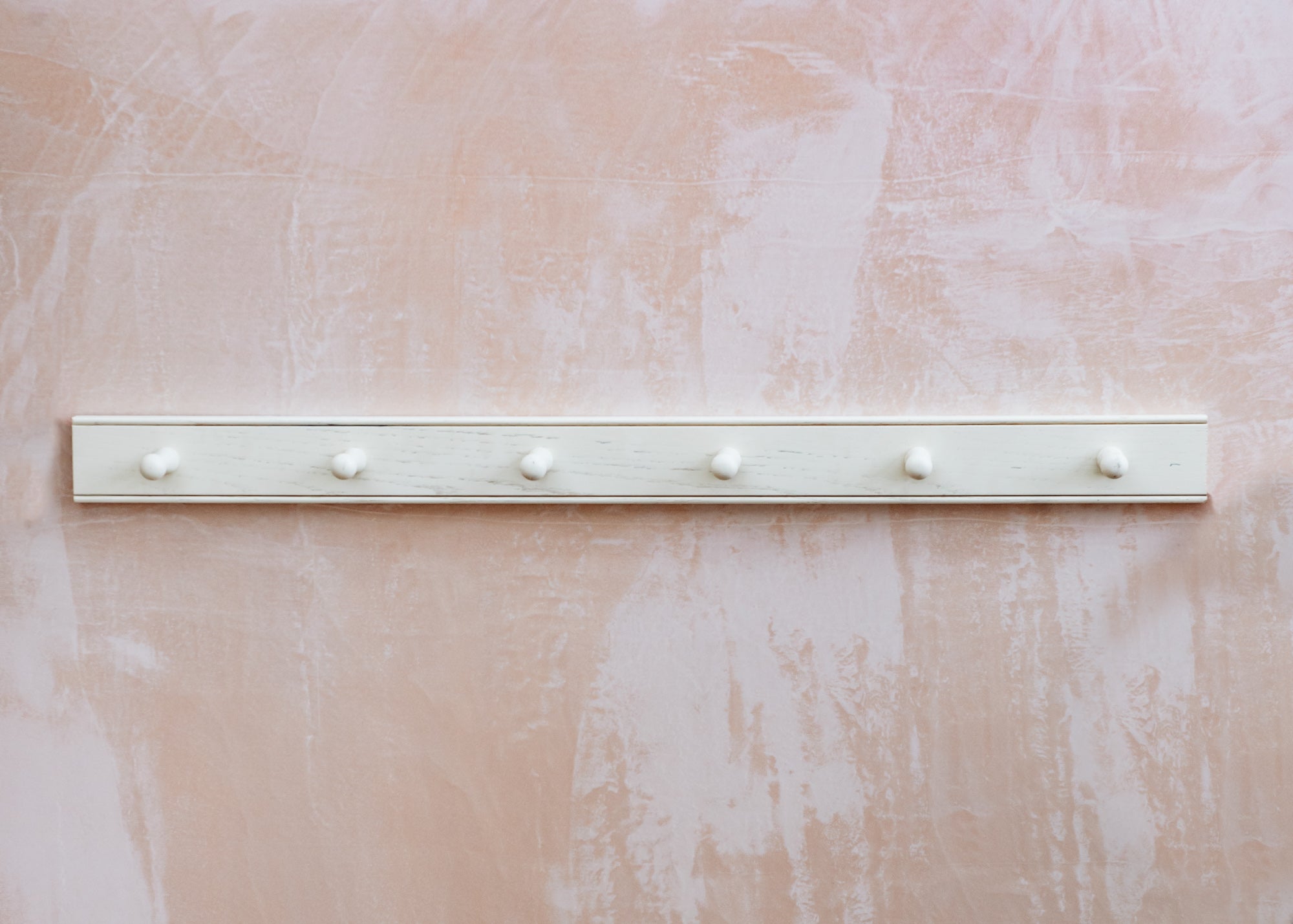 White peg rail outlet