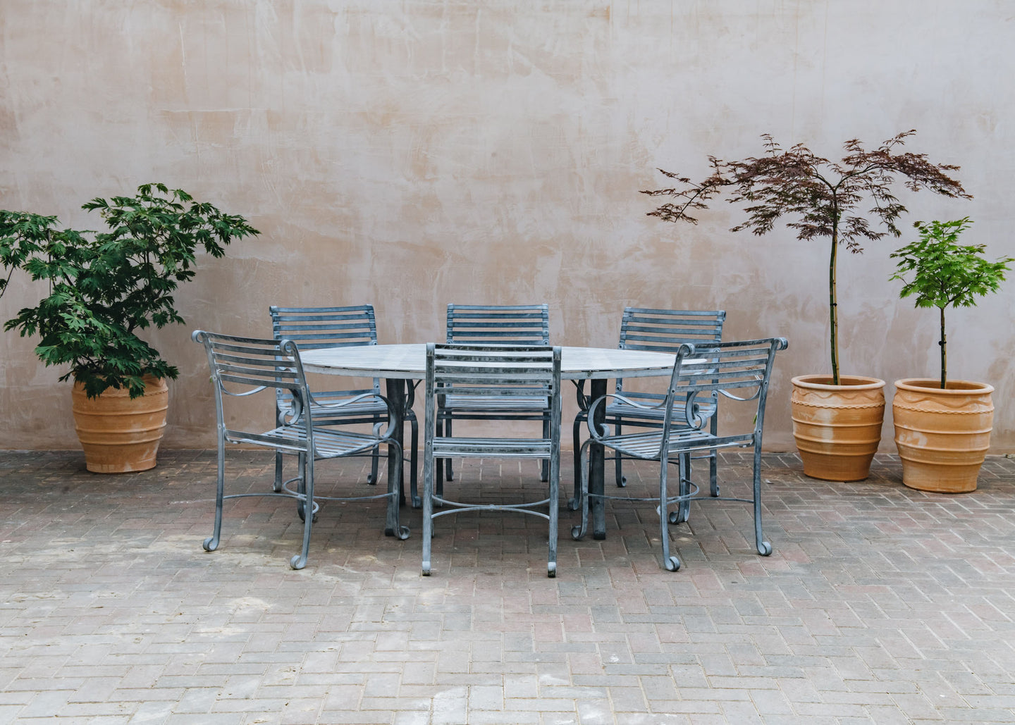 Bramblecrest Six Seater Oval Dining Set