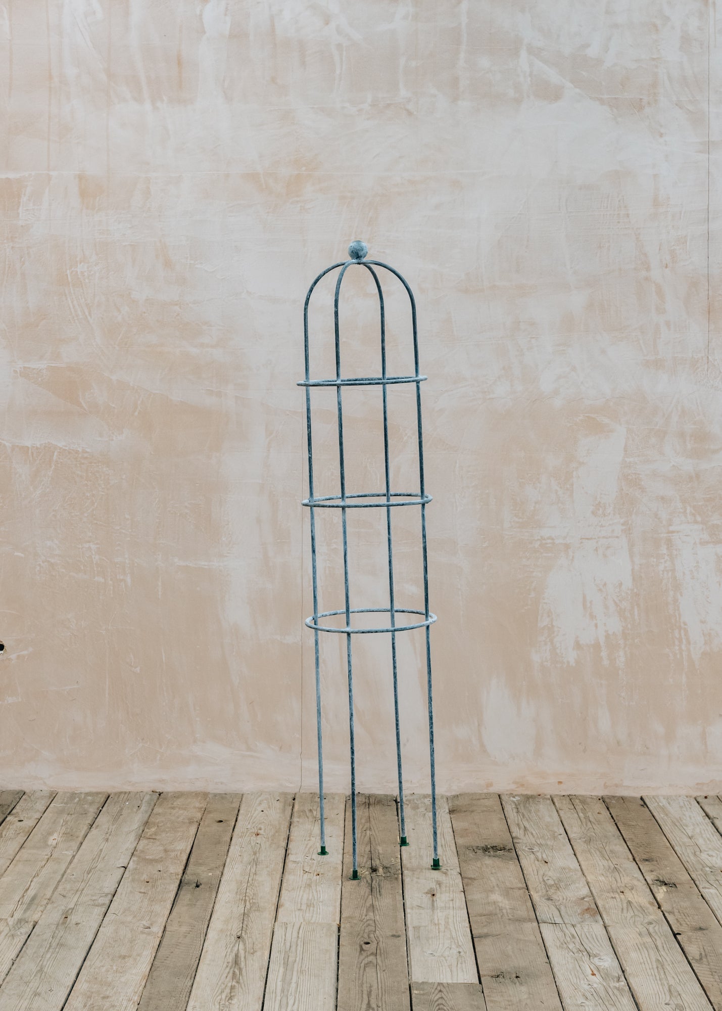 Small Etched Round Column Obelisk | Burford Garden Co.