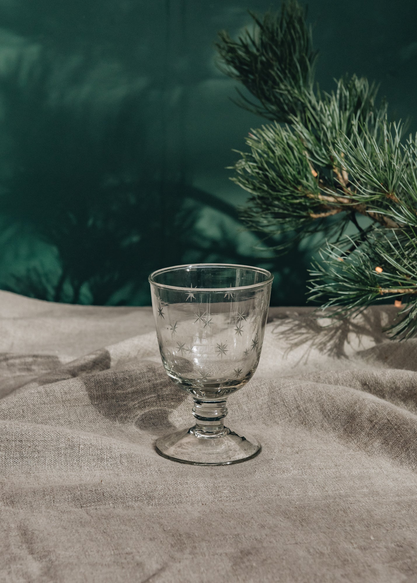 Grand Illusions Small Wine Glass with Etched Stars