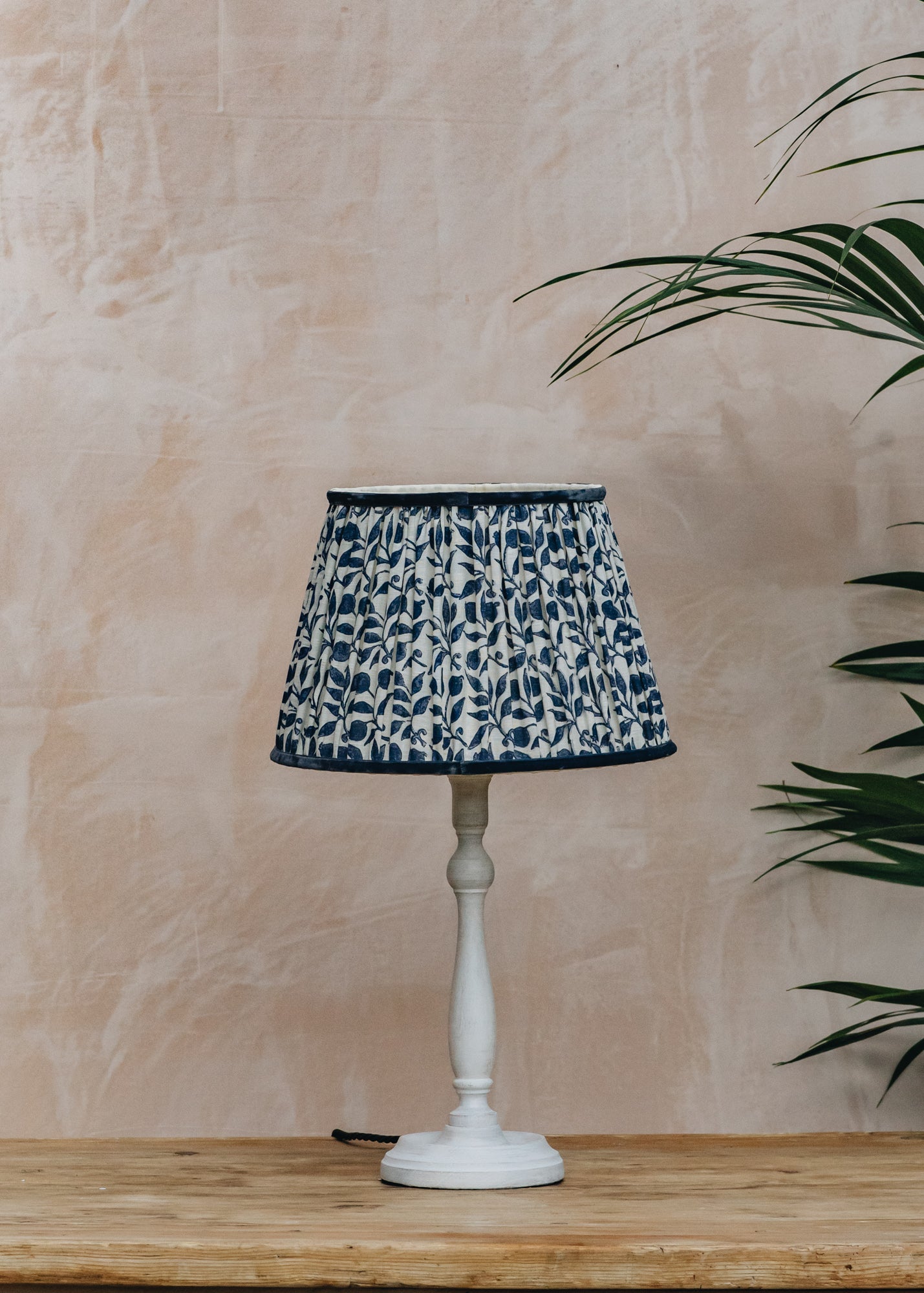 Pooky Lighting Pooky Lighting Natural Wash Sophie Lamp