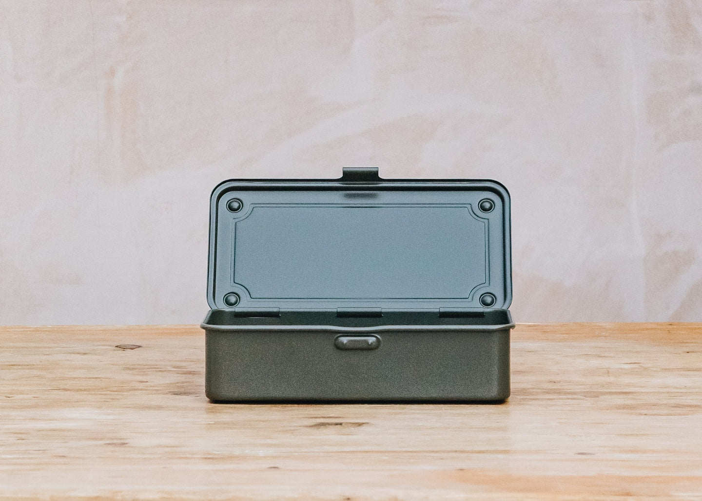 Toyo Trunk Shape Tool Box with Catch in Military Green