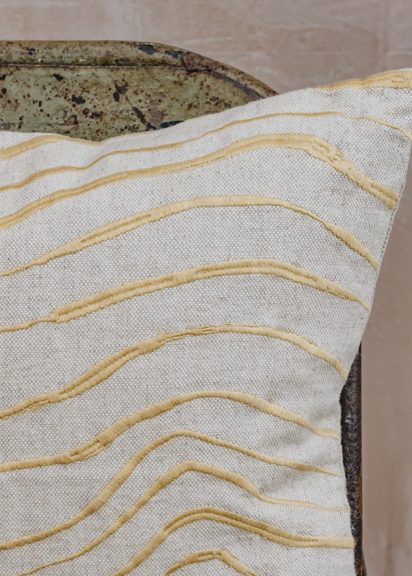 Fine Little Day Embroidered Våg Yellow Cushion